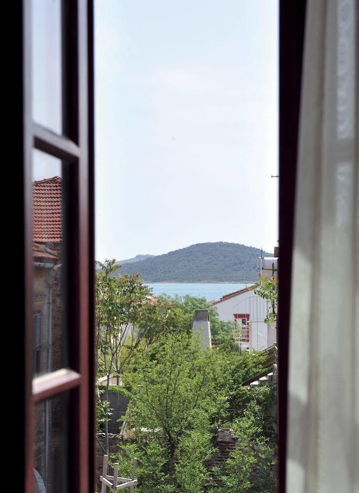 Yundantik Cunda Konaklari Ayvalı Extérieur photo